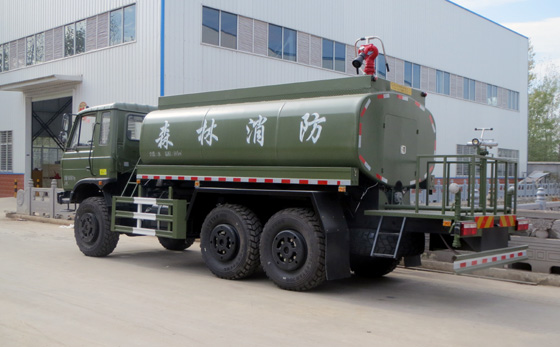 東風(fēng)6X6越野森林消防車