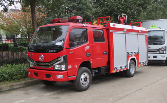 湖北江南專(zhuān)汽提醒你：如何購(gòu)買(mǎi)2噸消防車(chē)要注意的問(wèn)題有那些？